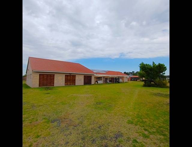 4.60HA FARM FOR SALE IN HARTBEESFONTEIN AH